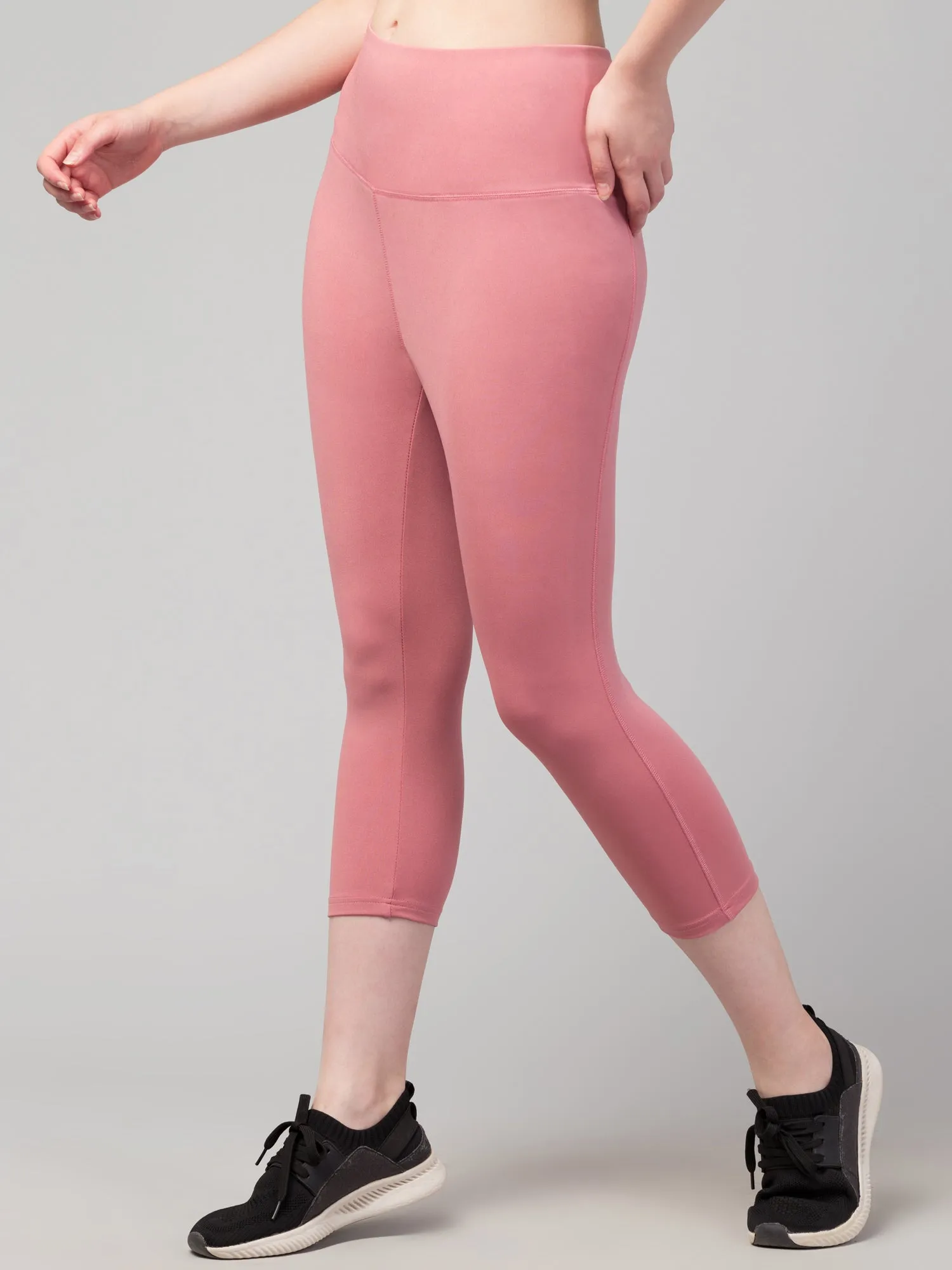 Blushing Rose Knee-Length Leggings