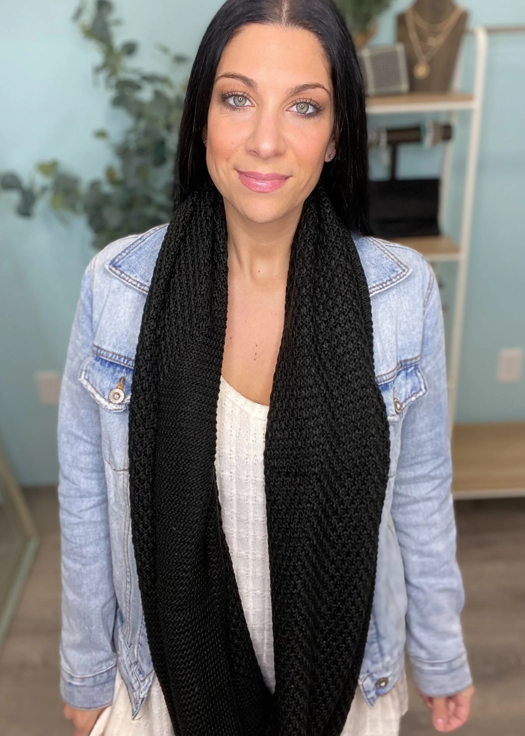 Solid Heavy Knit Infinity Scarf- 2 COLORS